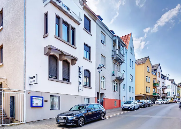 科妮莉亚酒店 2* 巴特瑙海姆